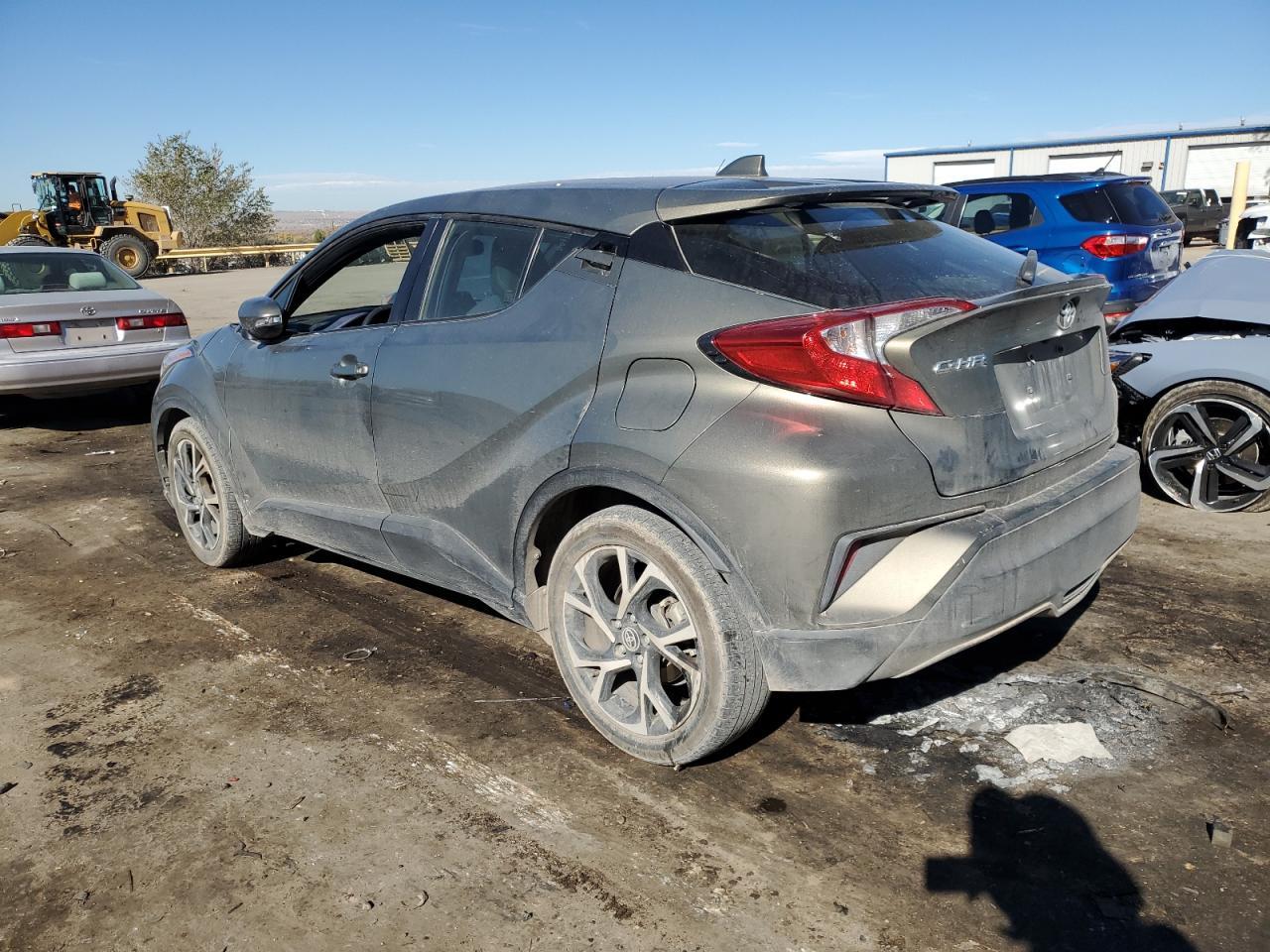 2021 TOYOTA C-HR XLE - Фото 2