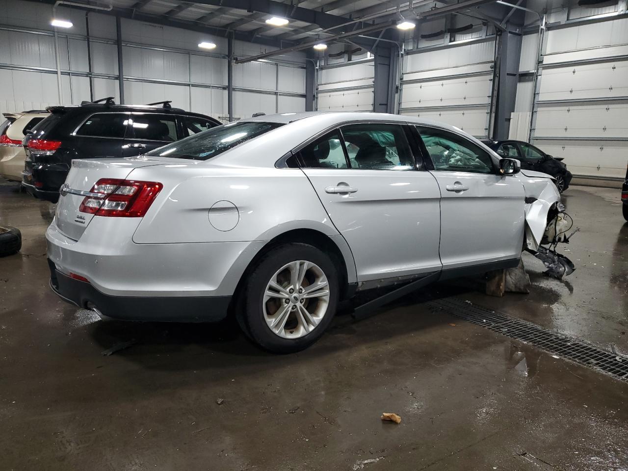 2014 FORD TAURUS SEL - Фото 3
