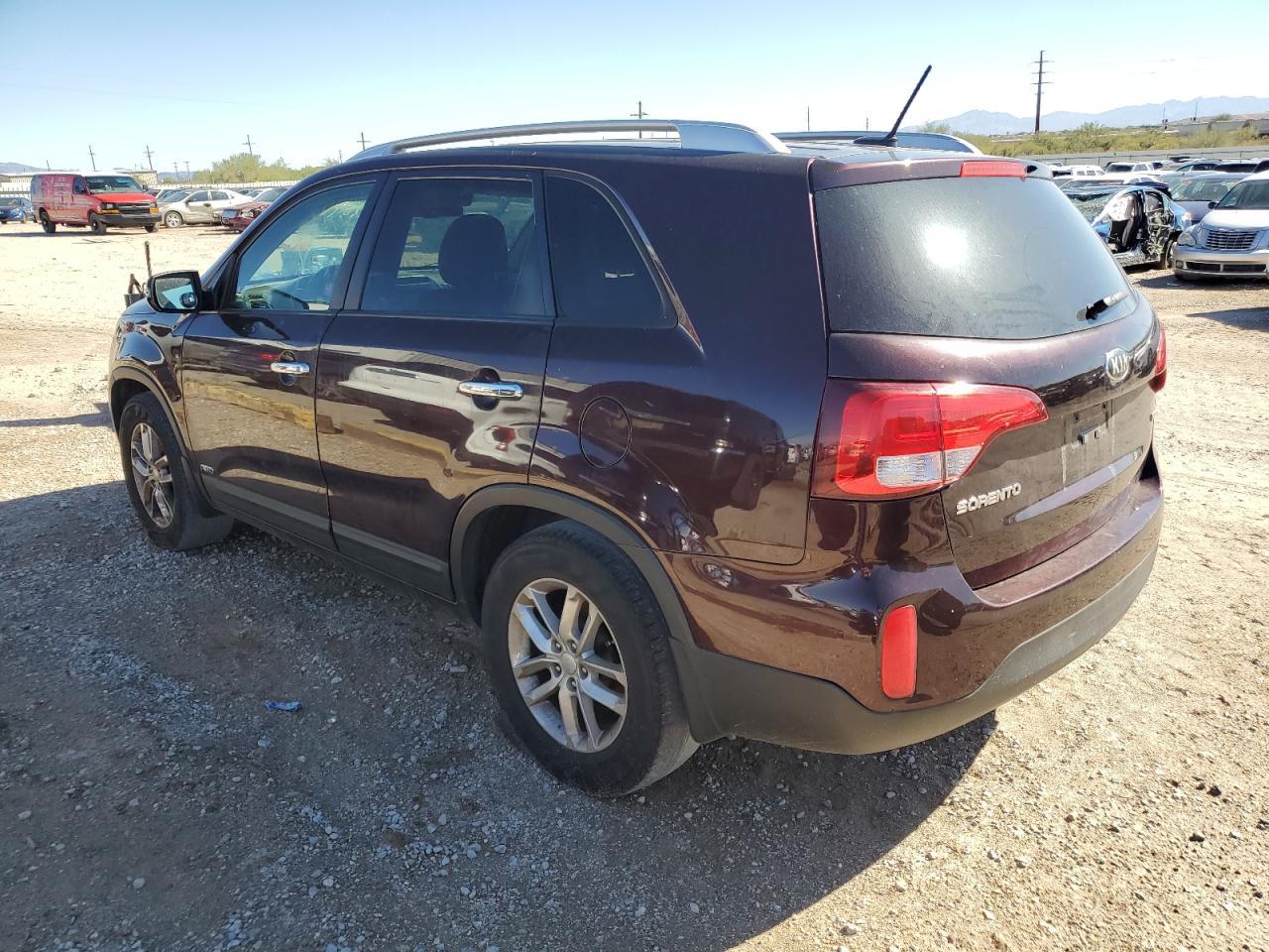 2014 KIA SORENTO LX - Image 2