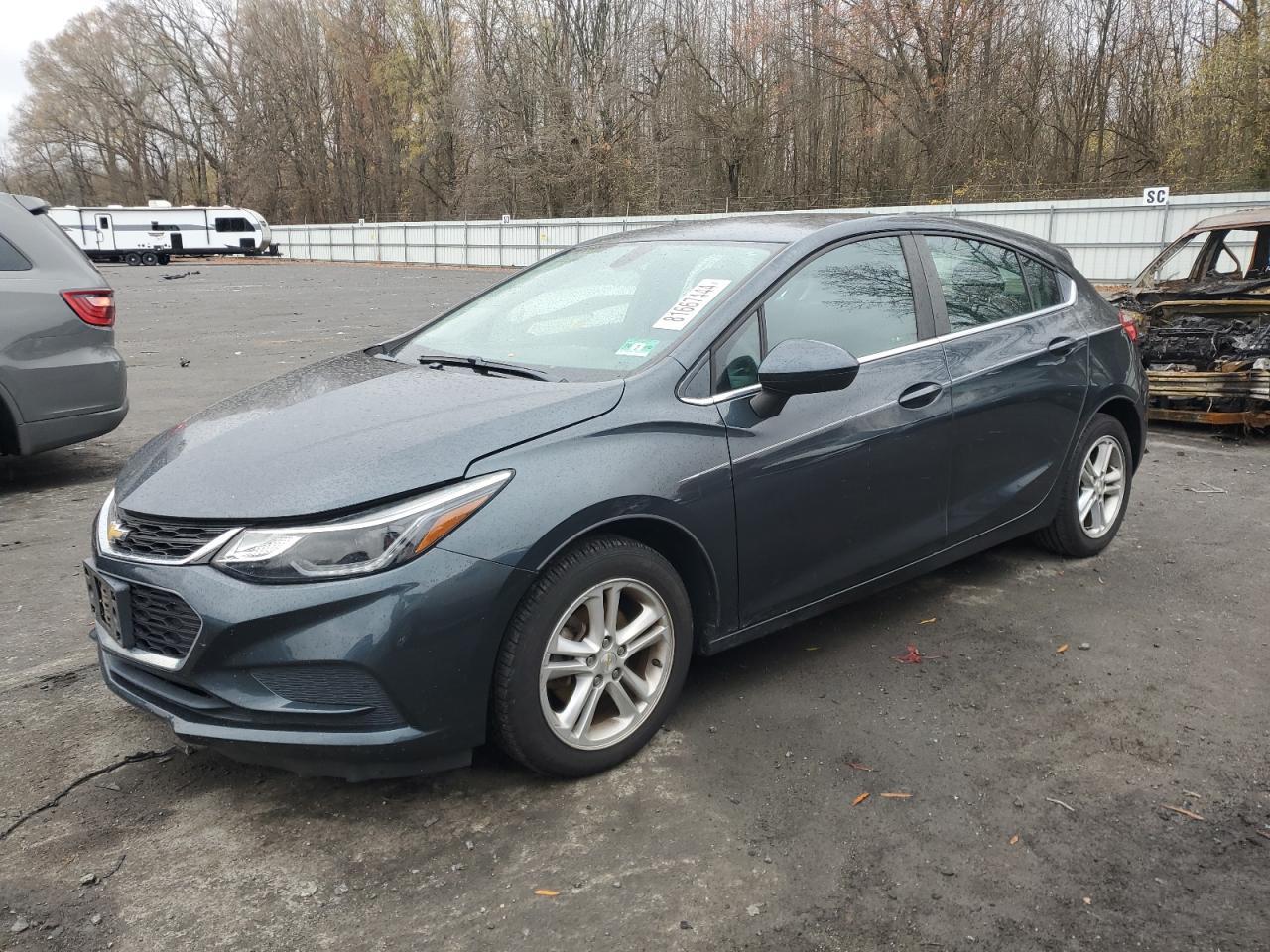 2017 CHEVROLET CRUZE LT