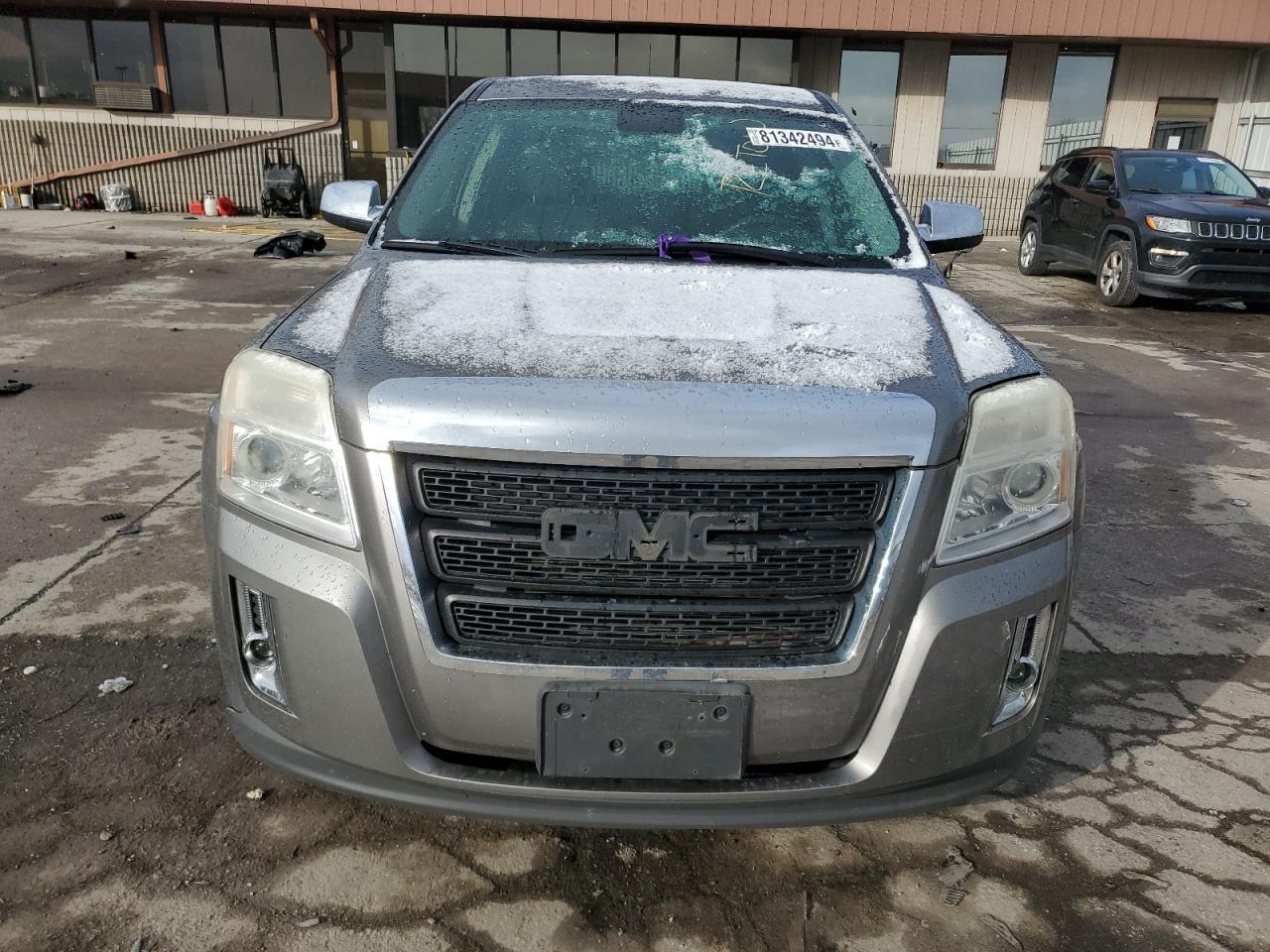 2012 GMC TERRAIN SL - Image 5