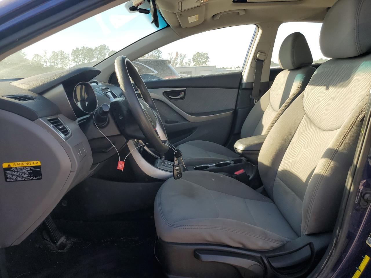 2013 HYUNDAI ELANTRA GL - Image 7
