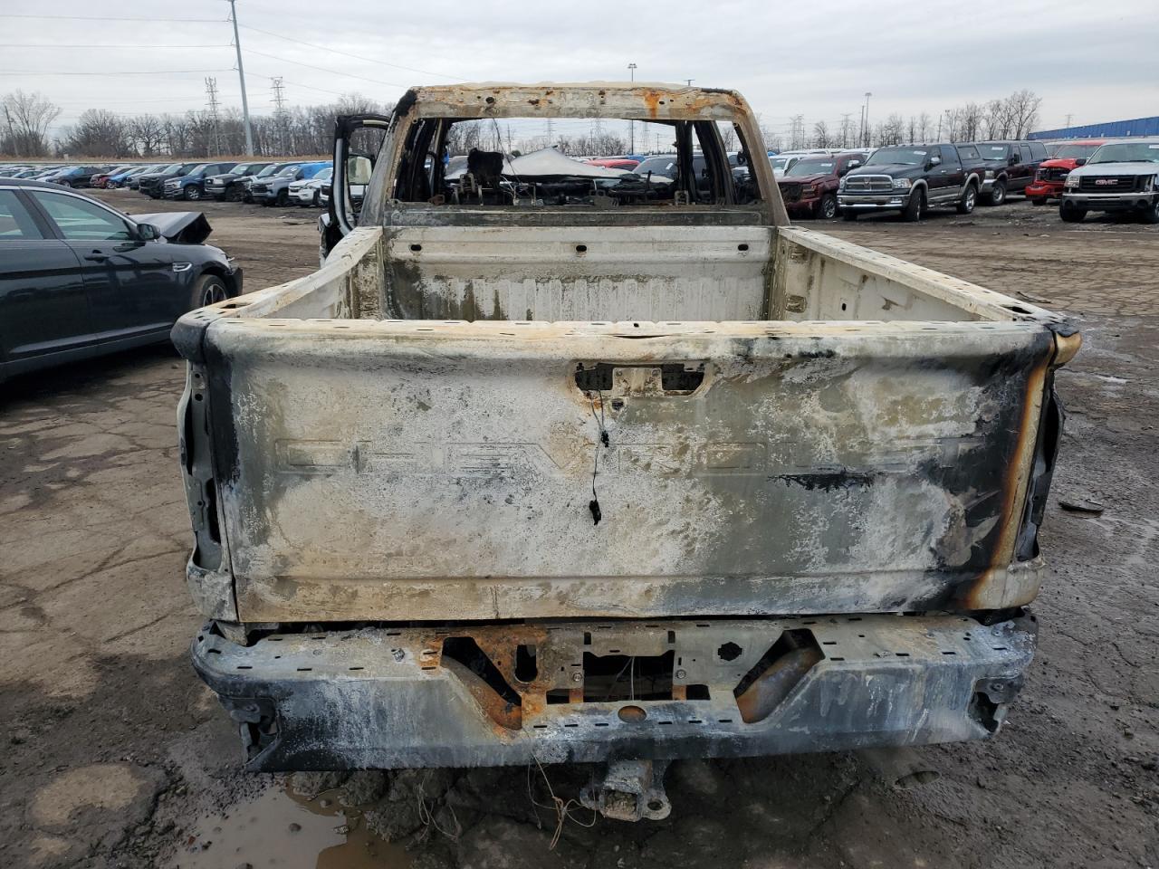 2024 CHEVROLET SILVERADO - Image 6