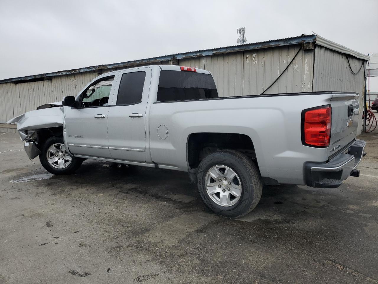 2017 CHEVROLET SILVERADO - Фото 2