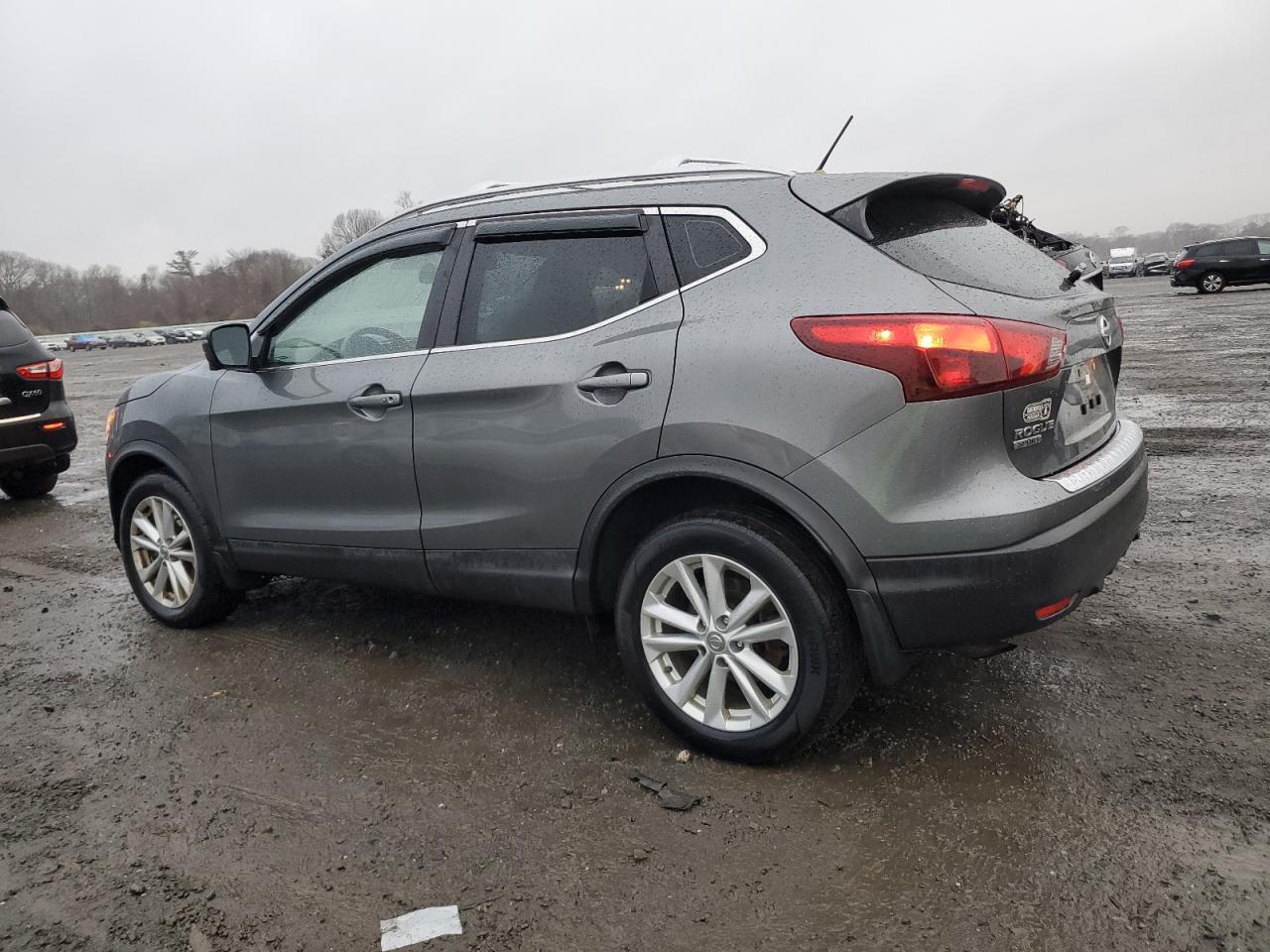 2018 NISSAN ROGUE SPOR - Image 2
