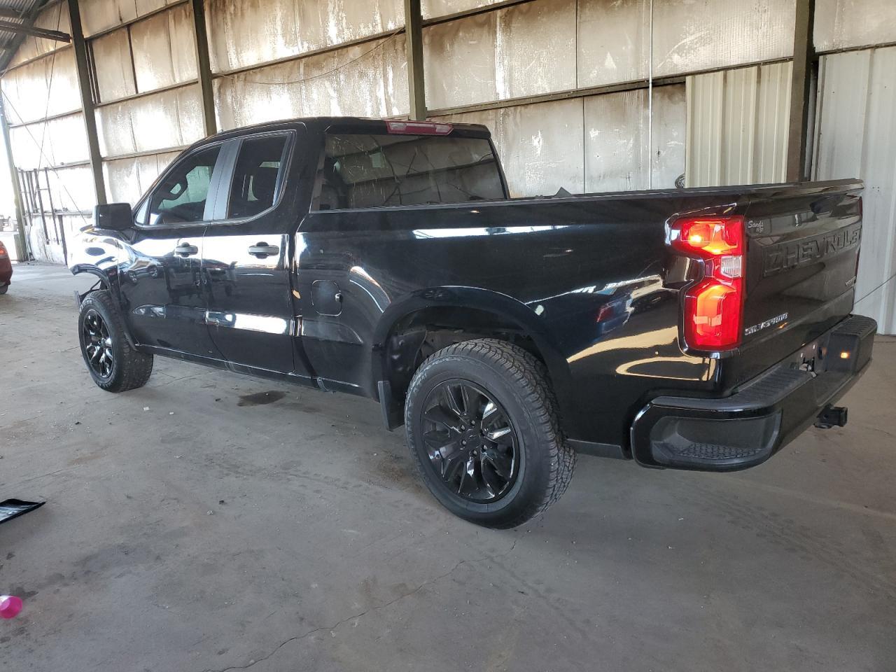 2021 CHEVROLET SILVERADO - Фото 2