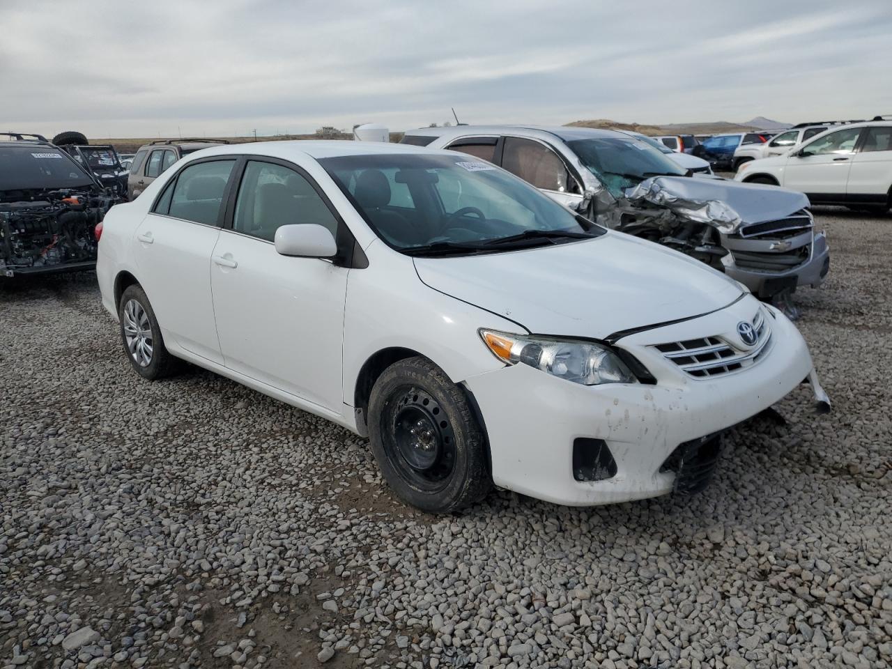 2013 TOYOTA COROLLA BA - Фото 4