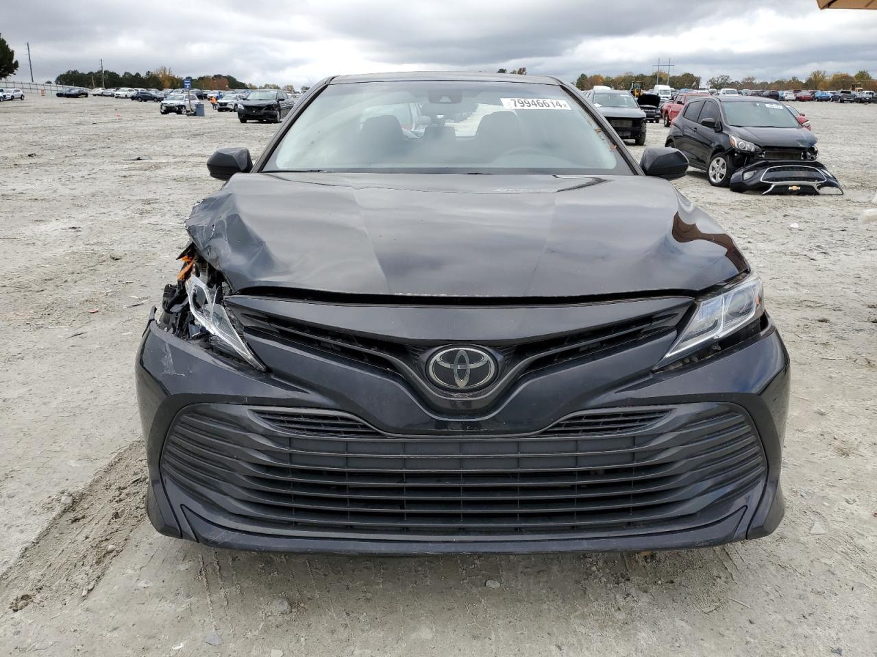 2020 TOYOTA CAMRY LE - Фото 5