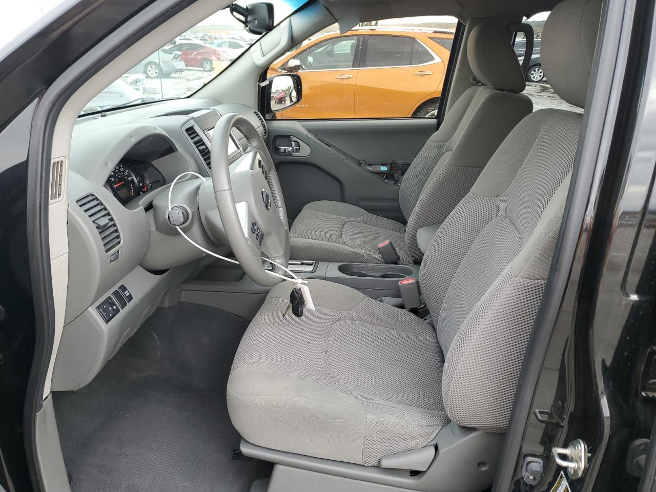 2019 NISSAN FRONTIER S - Фото 7