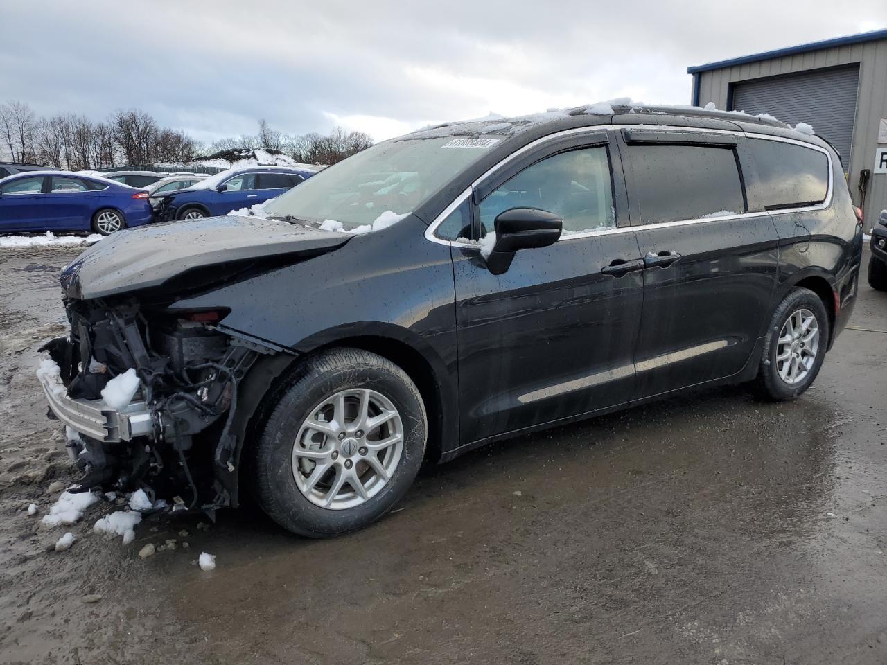 2022 CHRYSLER PACIFICA T