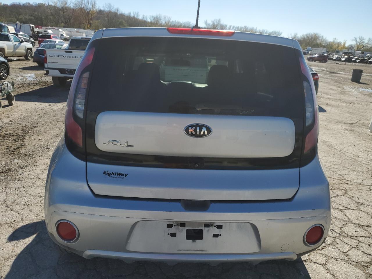 2017 KIA SOUL + - Image 6