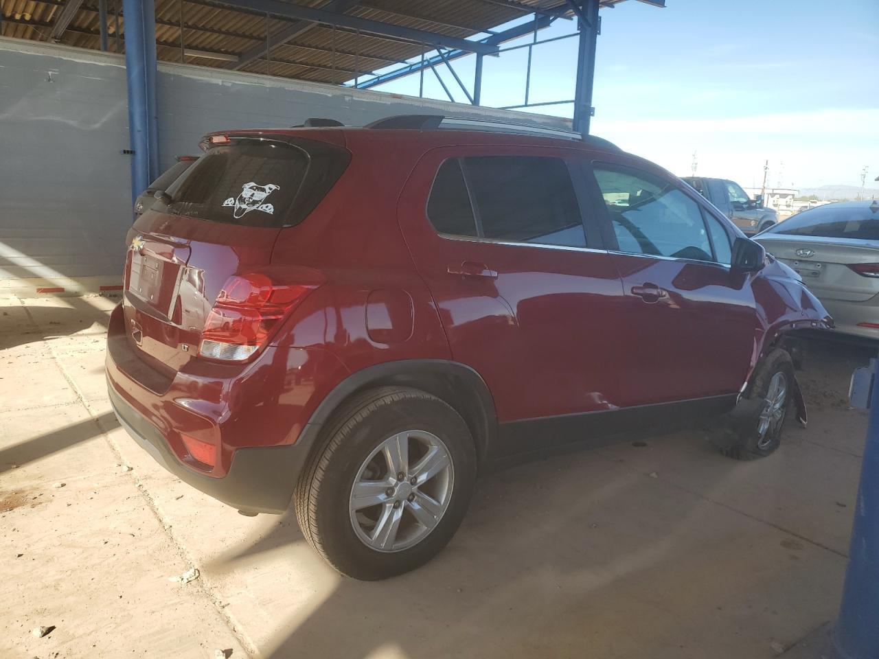 2019 CHEVROLET TRAX 1LT - Фото 3