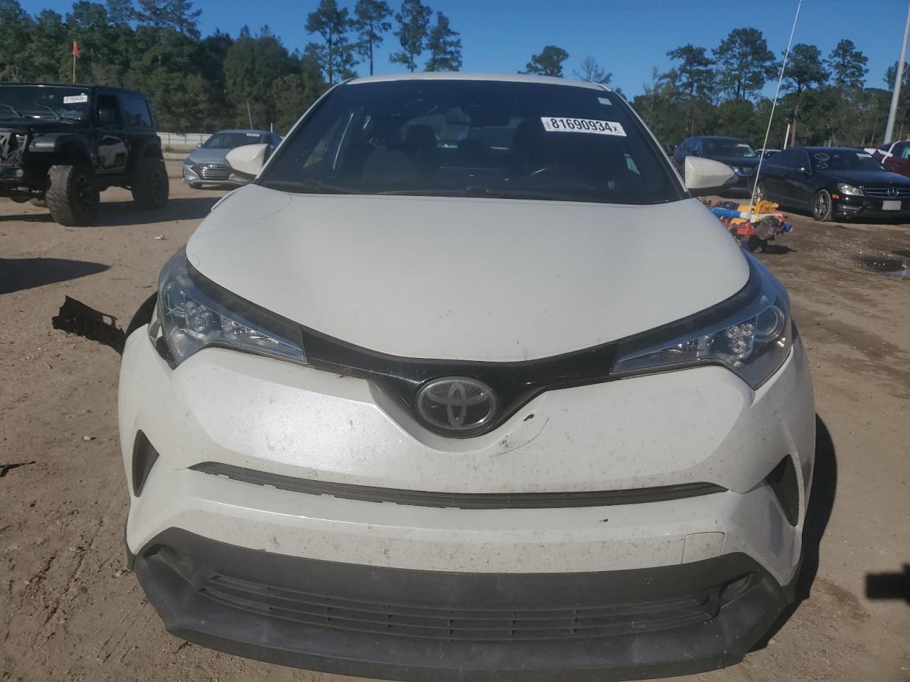 2018 TOYOTA C-HR XLE - Фото 5