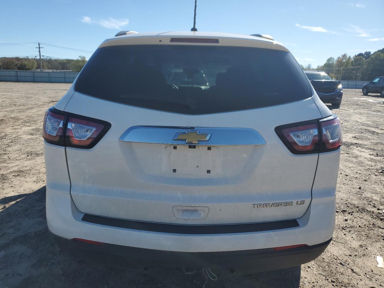 2014 CHEVROLET TRAVERSE L - Image 6