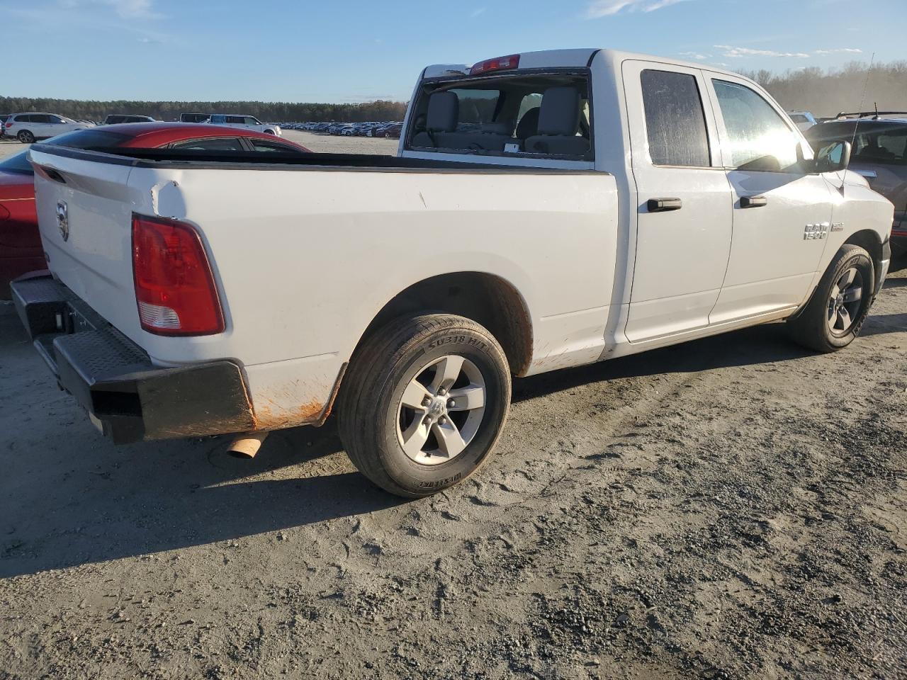 2018 RAM 1500 ST - Фото 3