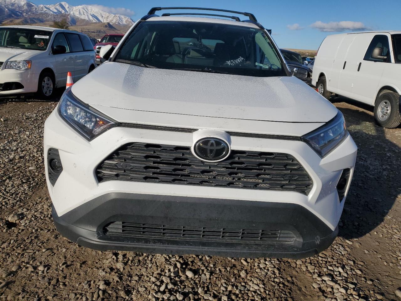2020 TOYOTA RAV4 XLE P - Image 5