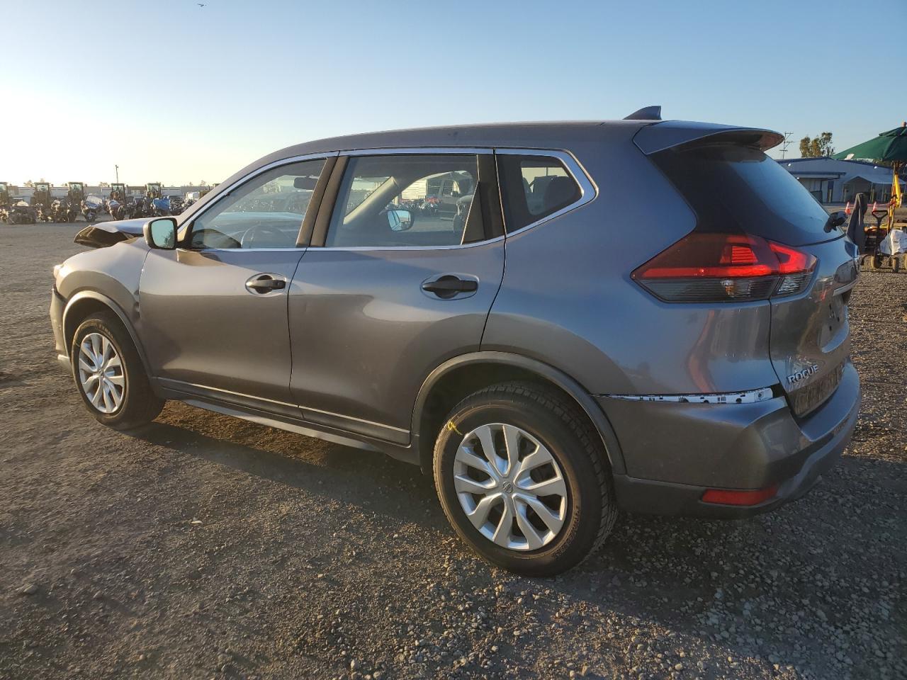 2018 NISSAN ROGUE S - Image 2