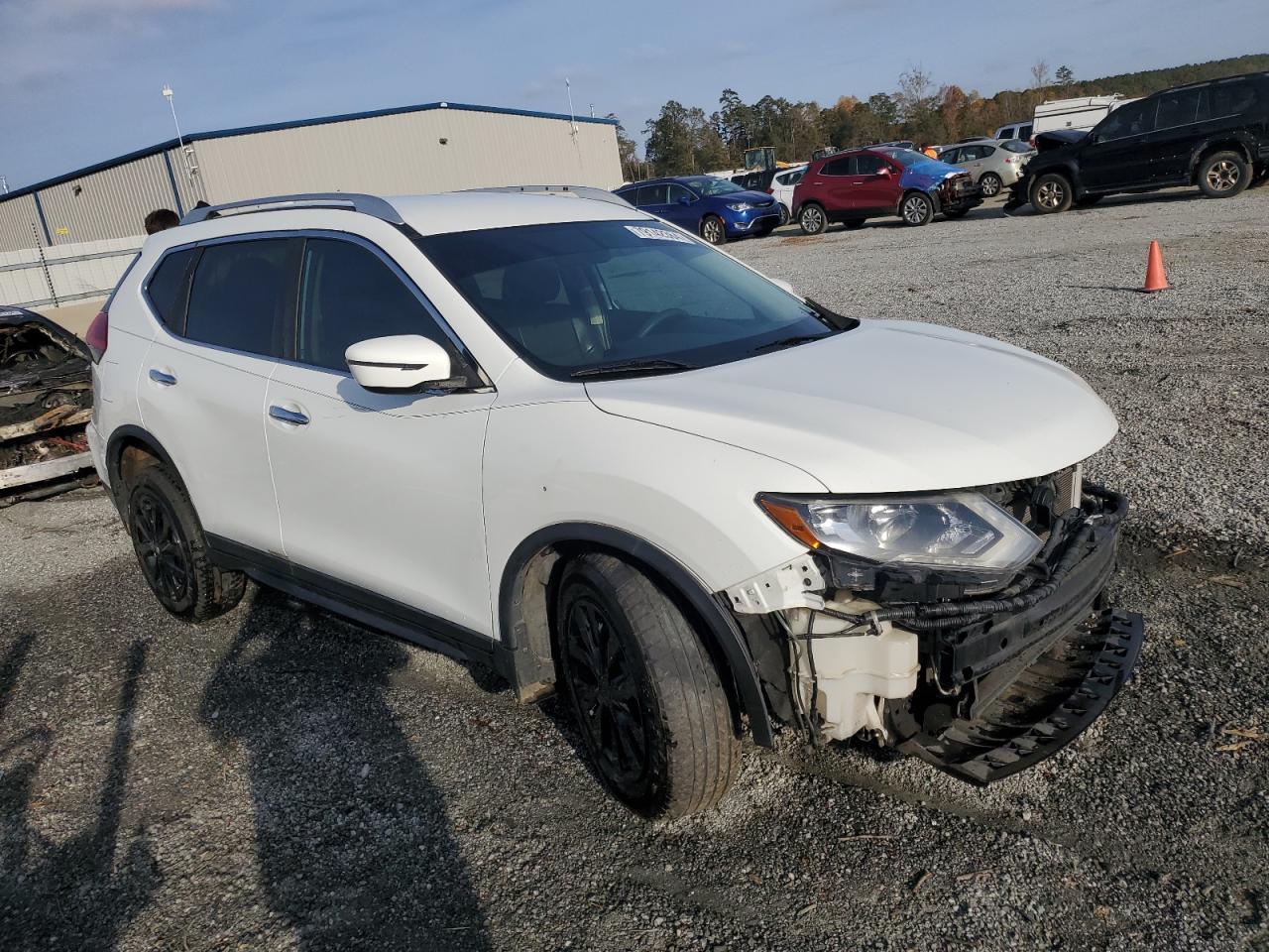 2017 NISSAN ROGUE S - Фото 4