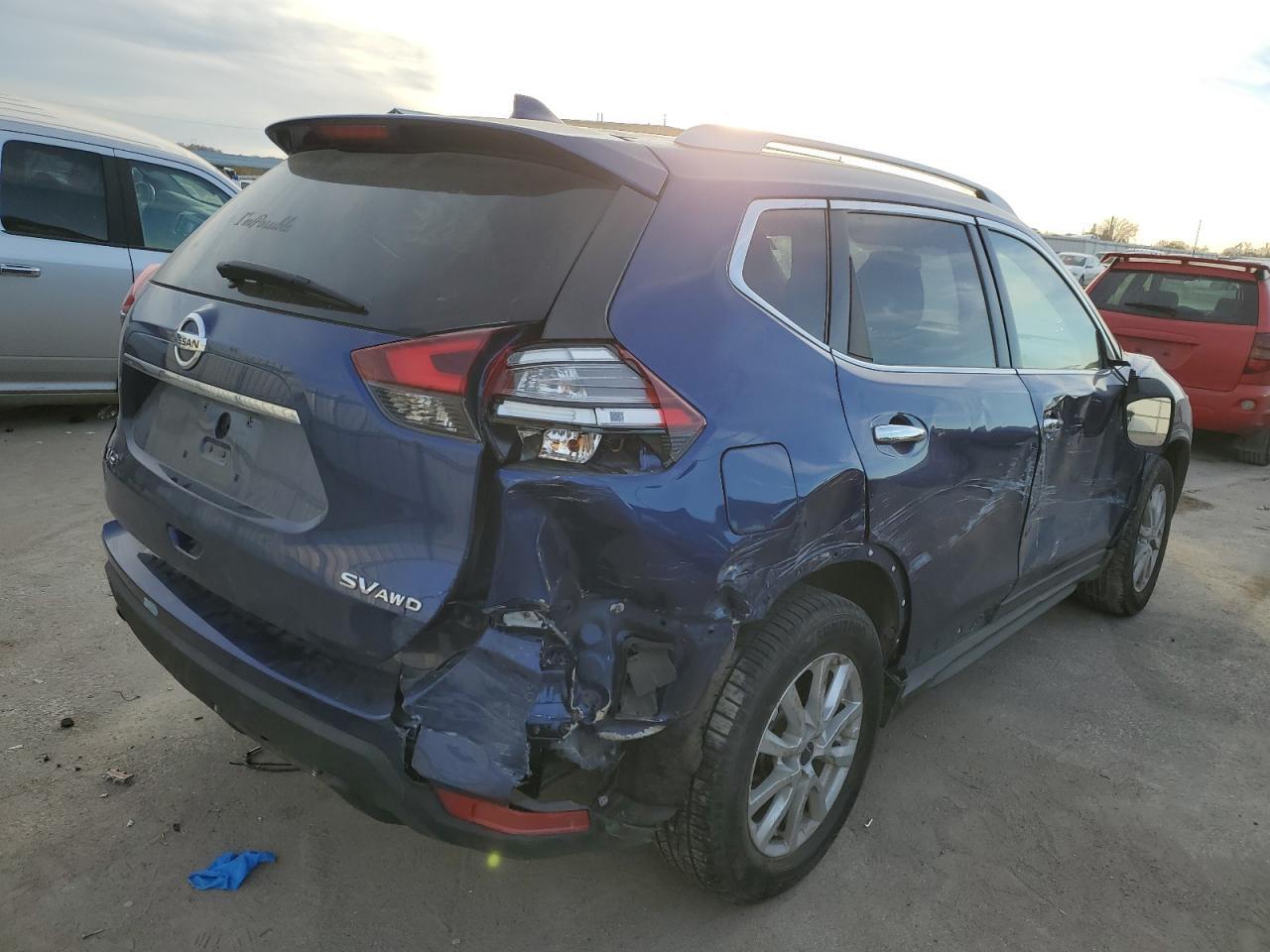 2017 NISSAN ROGUE S - Image 3