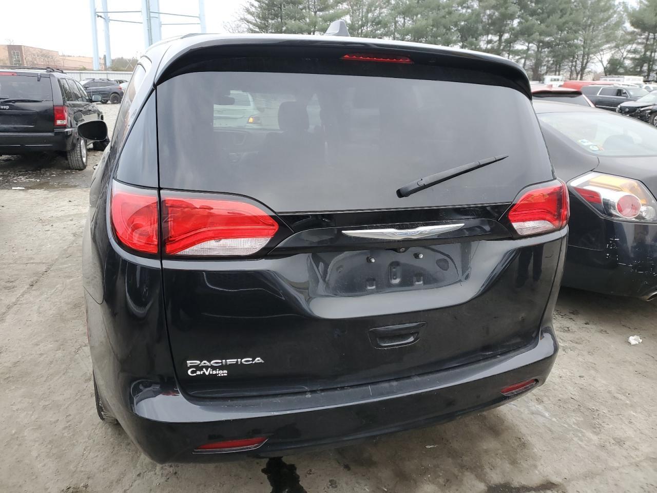 2017 CHRYSLER PACIFICA T - Image 6