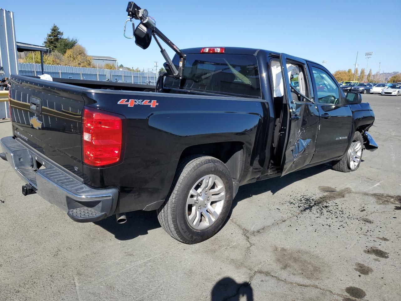 2017 CHEVROLET SILVERADO - Image 3