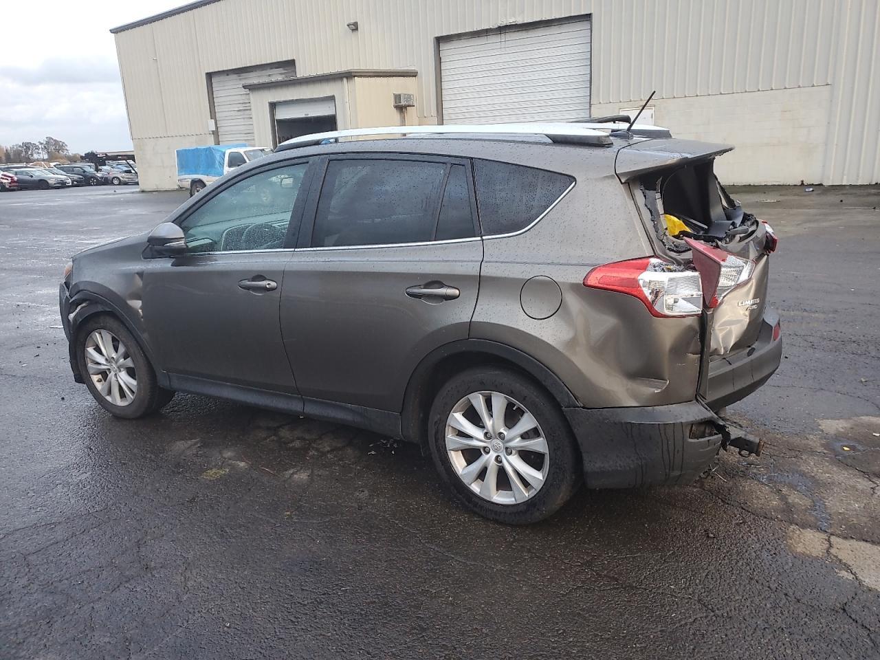 2015 TOYOTA RAV4 LIMIT - Фото 2