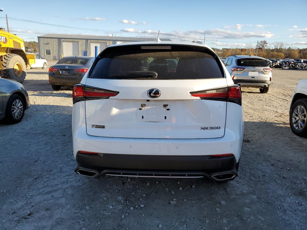 2020 LEXUS NX 300 F S - Фото 6