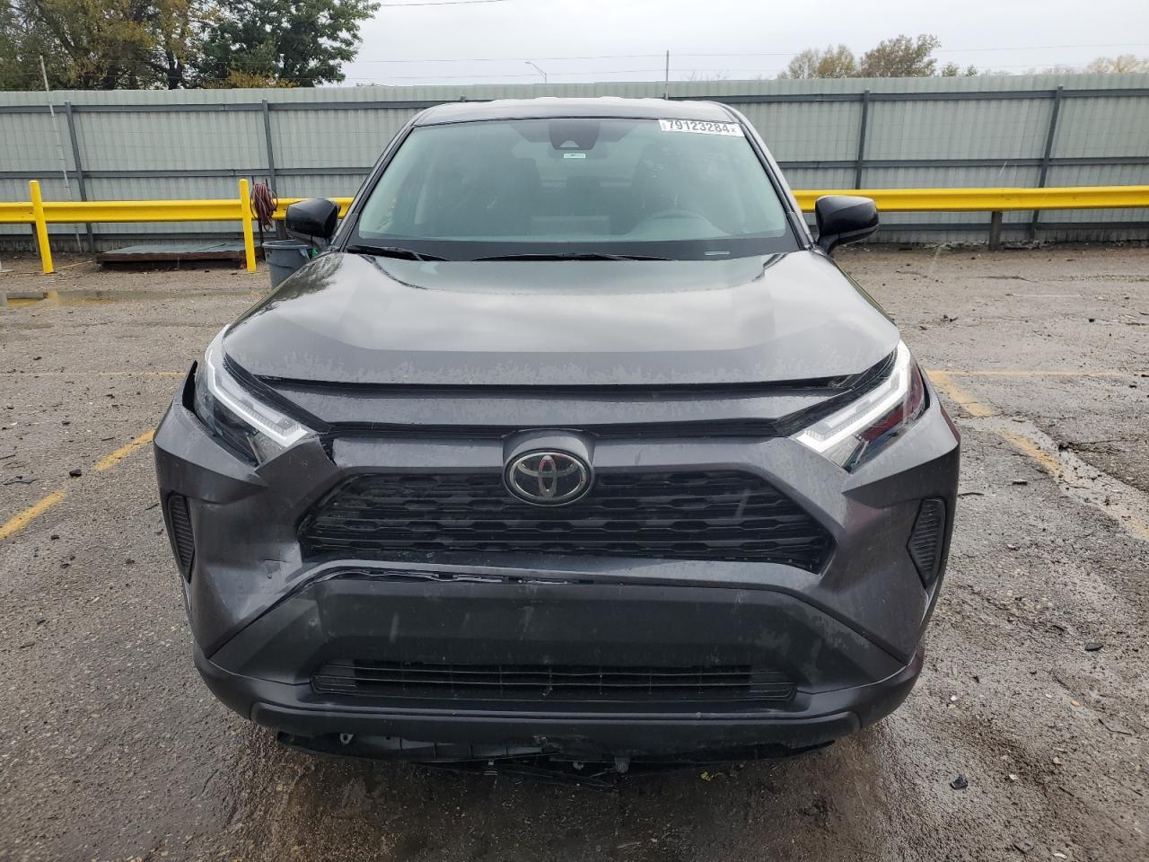 2023 TOYOTA RAV4 LE - Фото 5