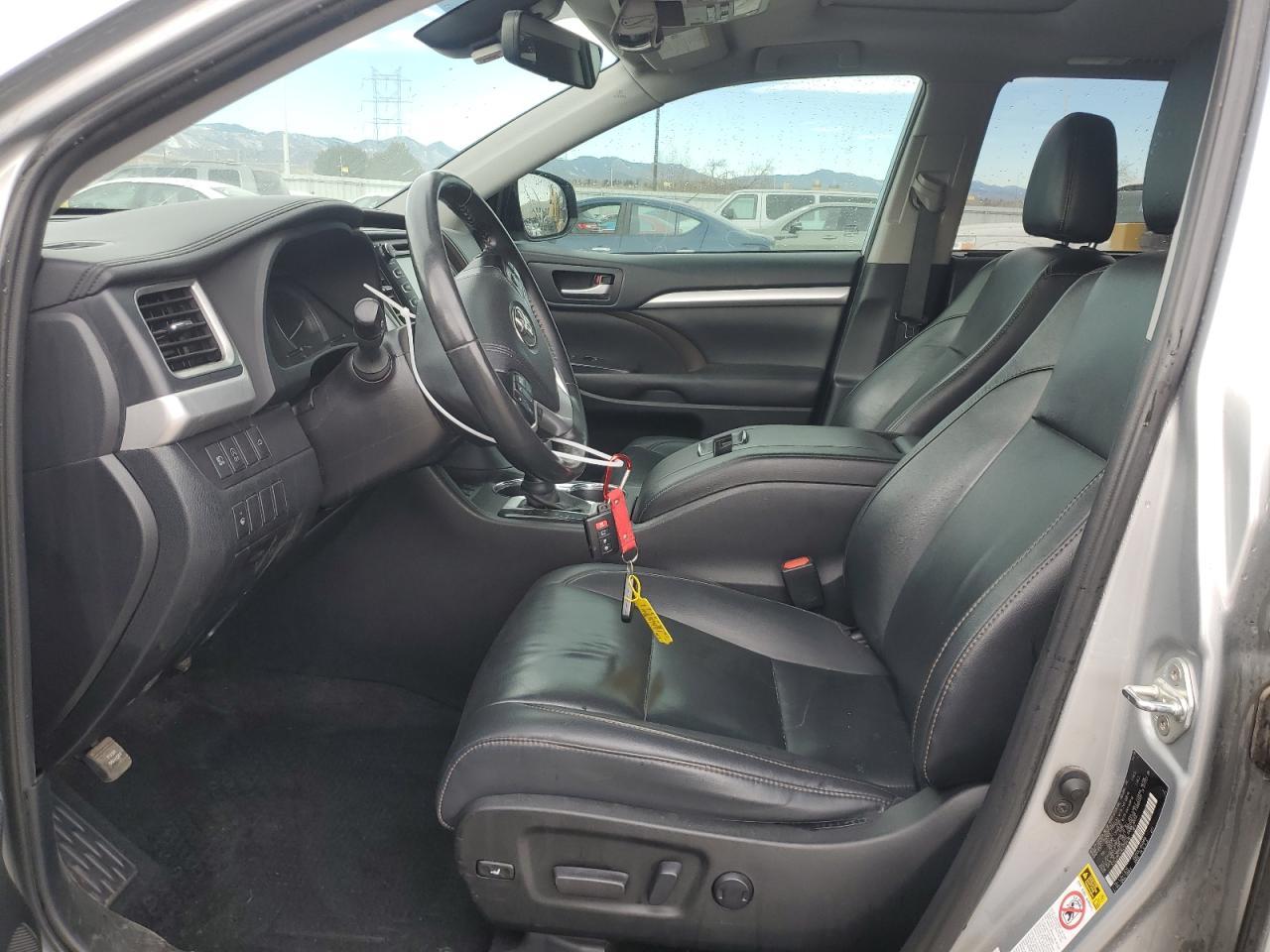 2019 TOYOTA HIGHLANDER - Фото 7