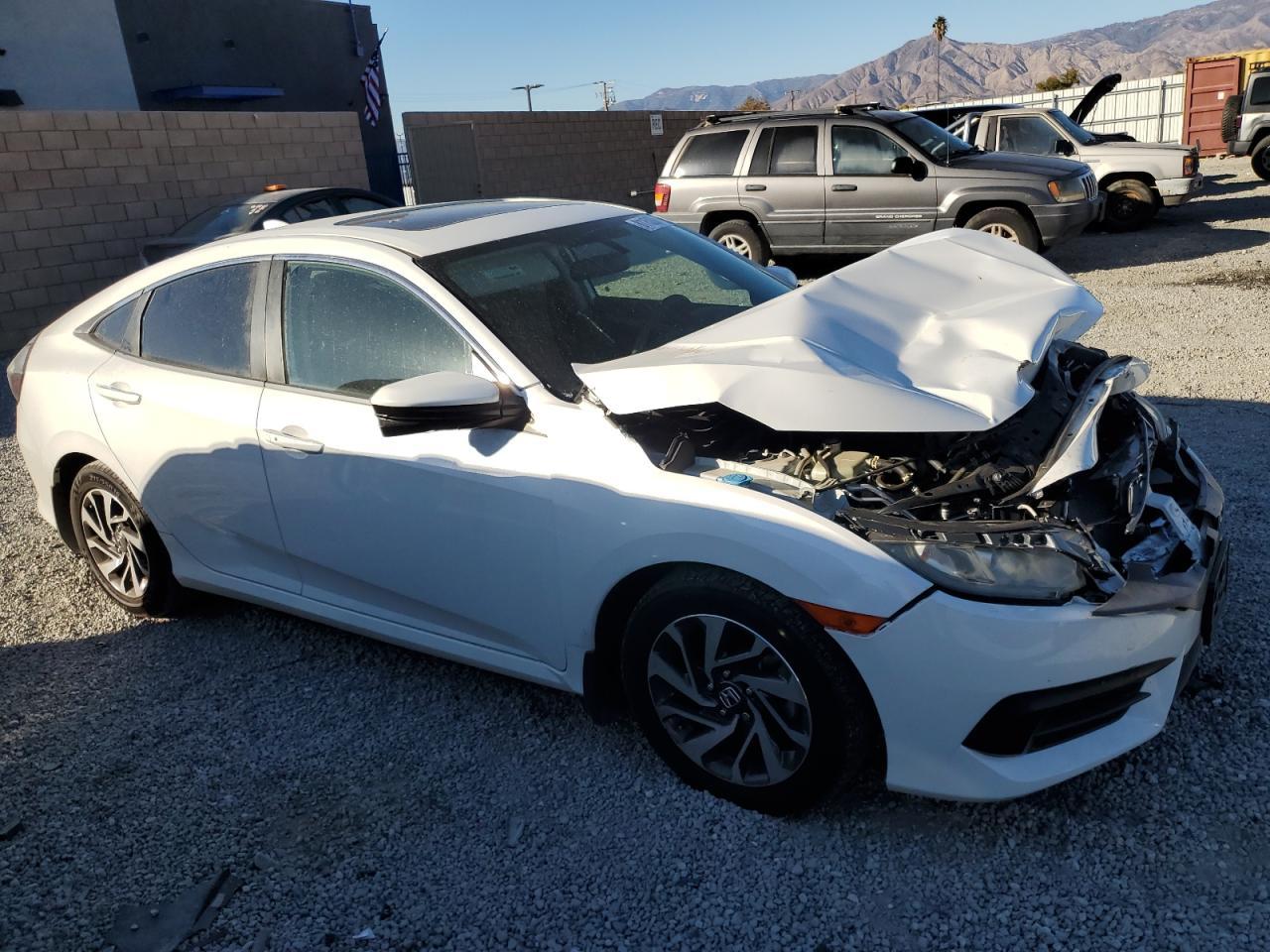 2018 HONDA CIVIC EX - Фото 4