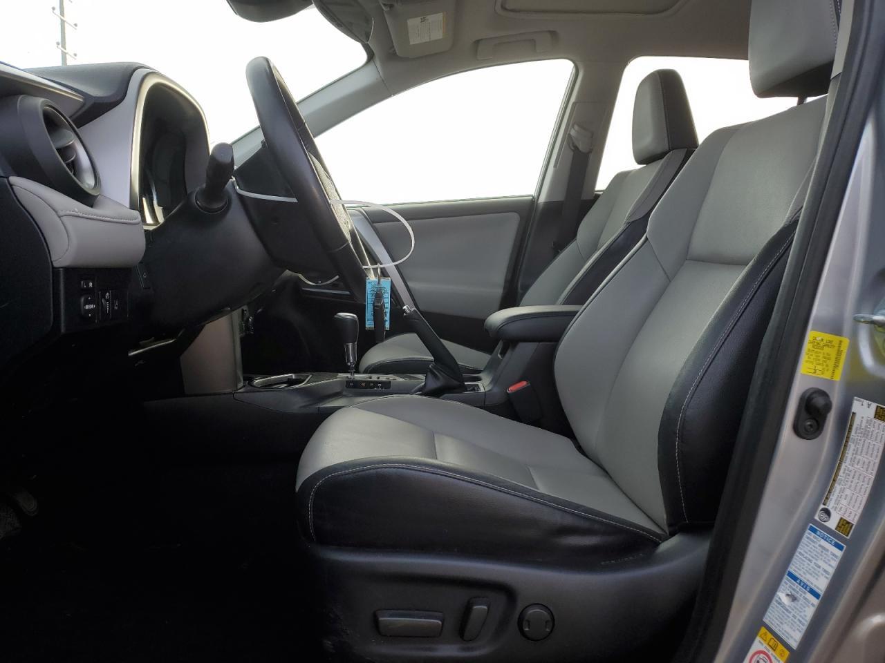 2017 TOYOTA RAV4 HV LI - Image 7