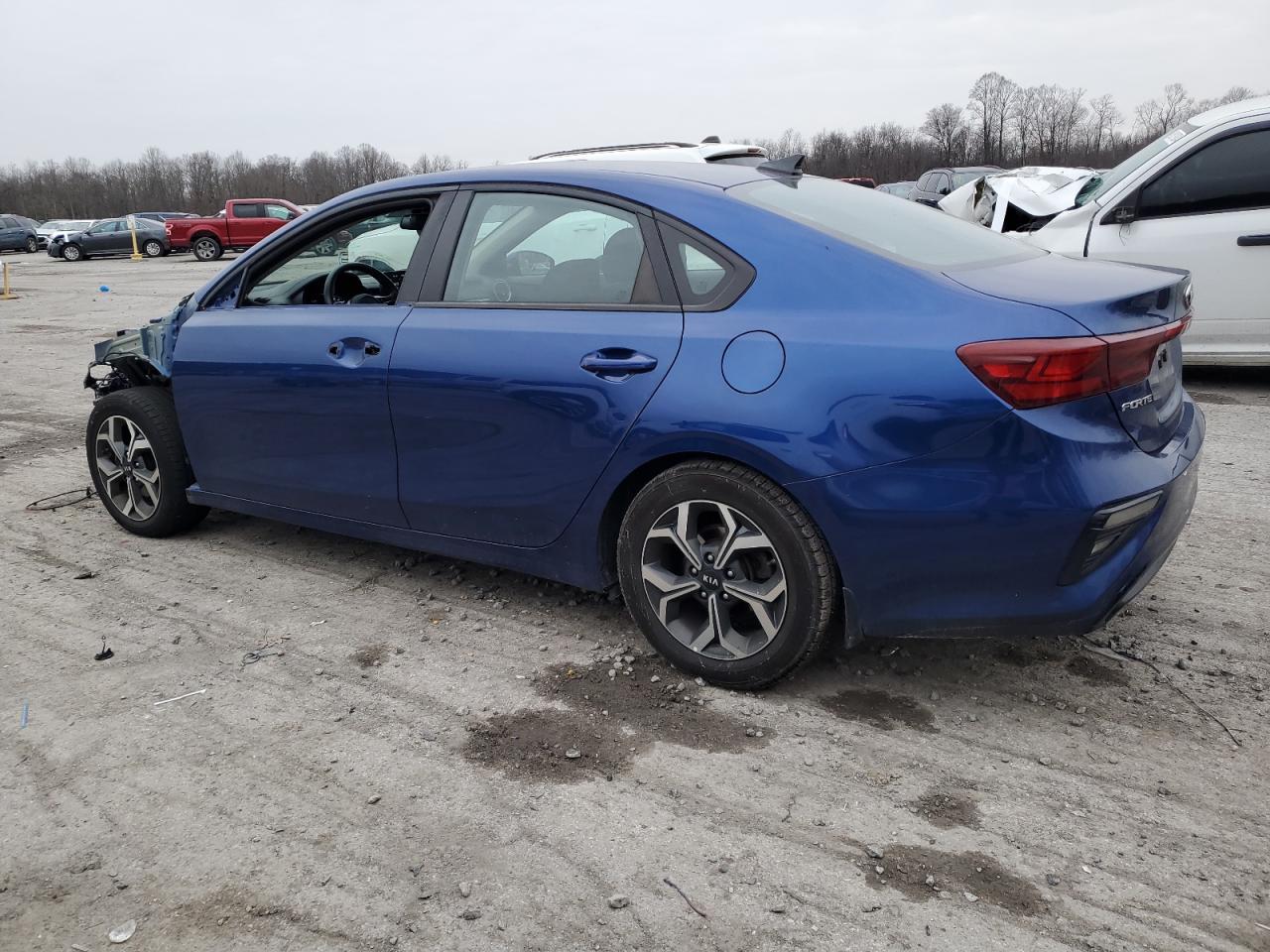 2021 KIA FORTE FE - Фото 2