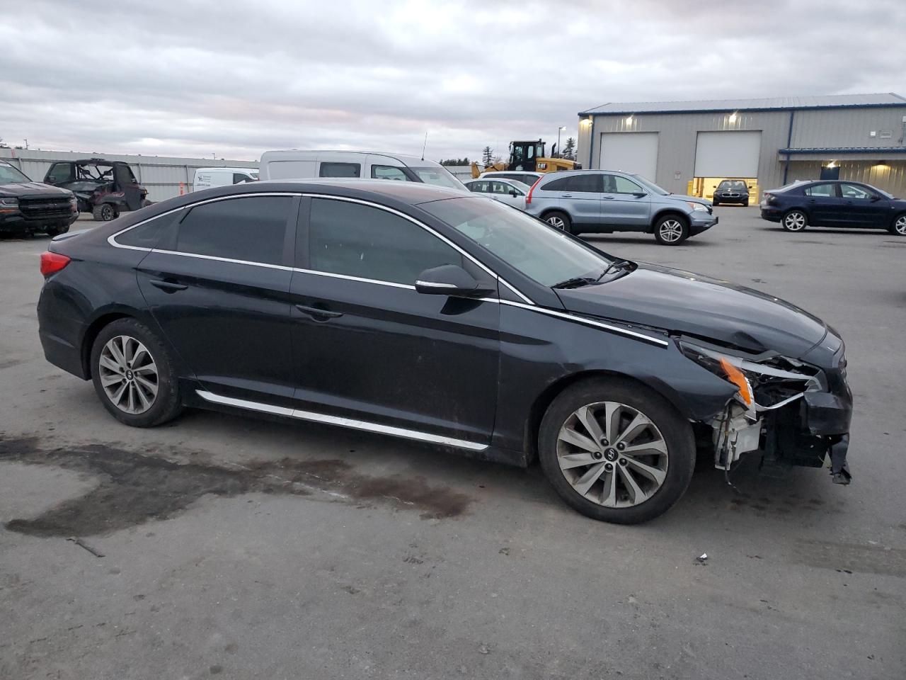 2017 HYUNDAI SONATA SPO - Image 4