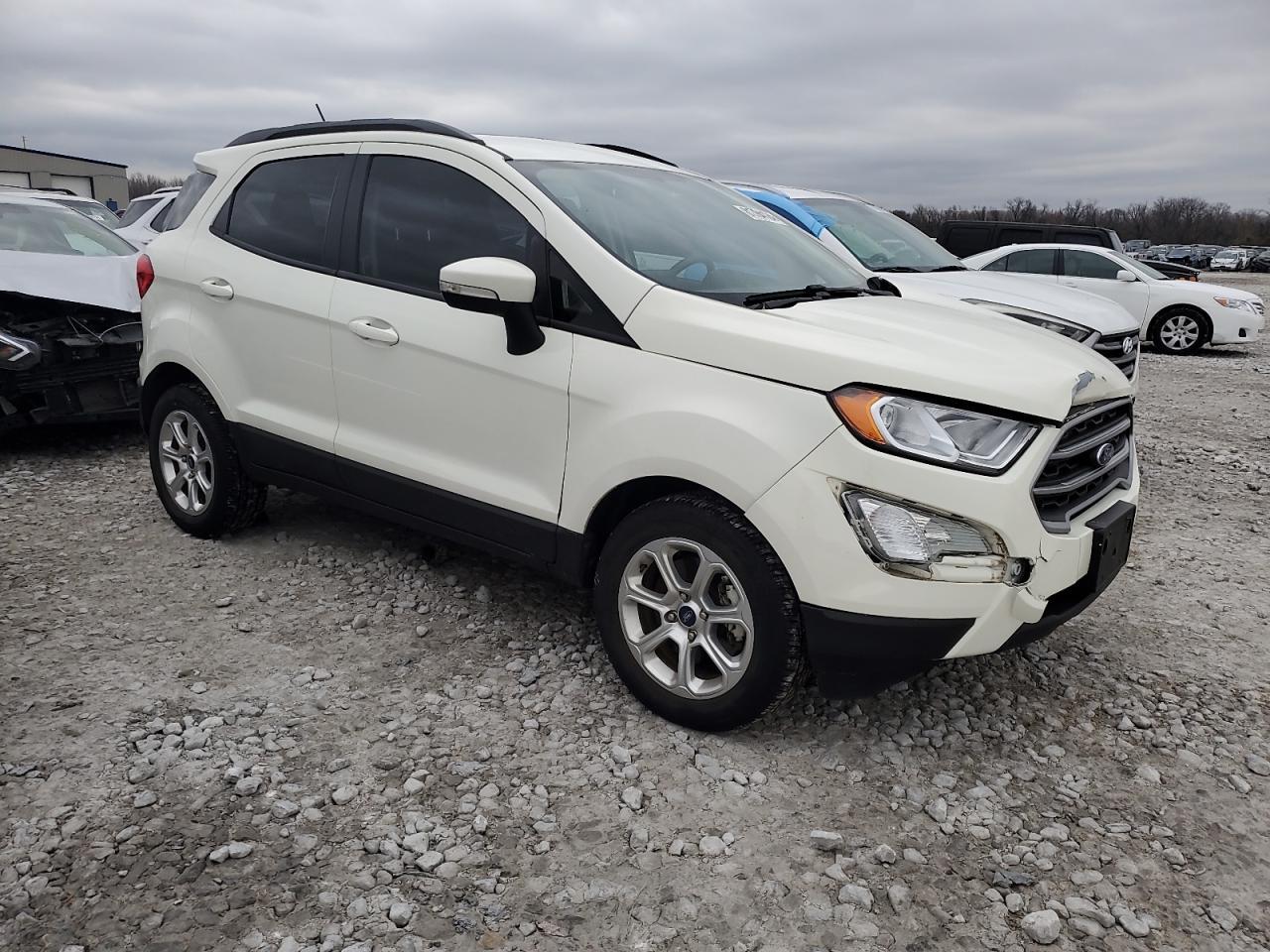 2020 FORD ECOSPORT S - Фото 4