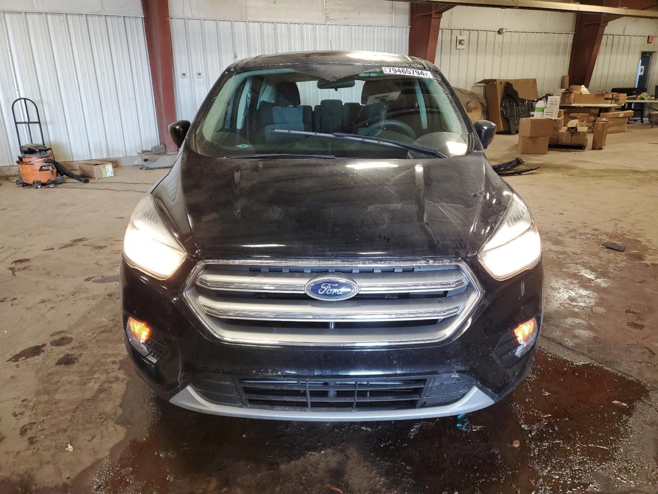 2017 FORD ESCAPE SE - Фото 5