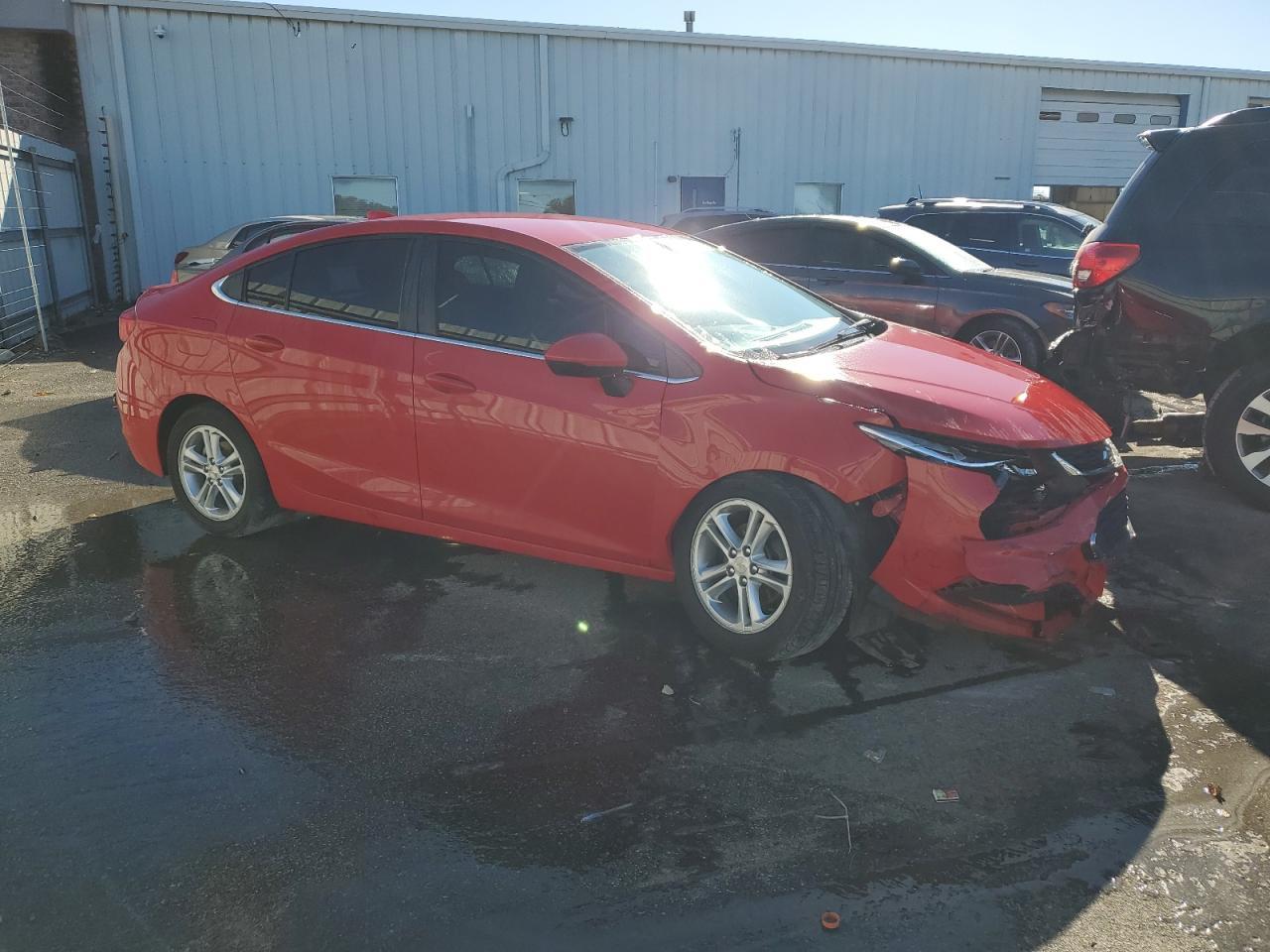 2016 CHEVROLET CRUZE LT - Image 4