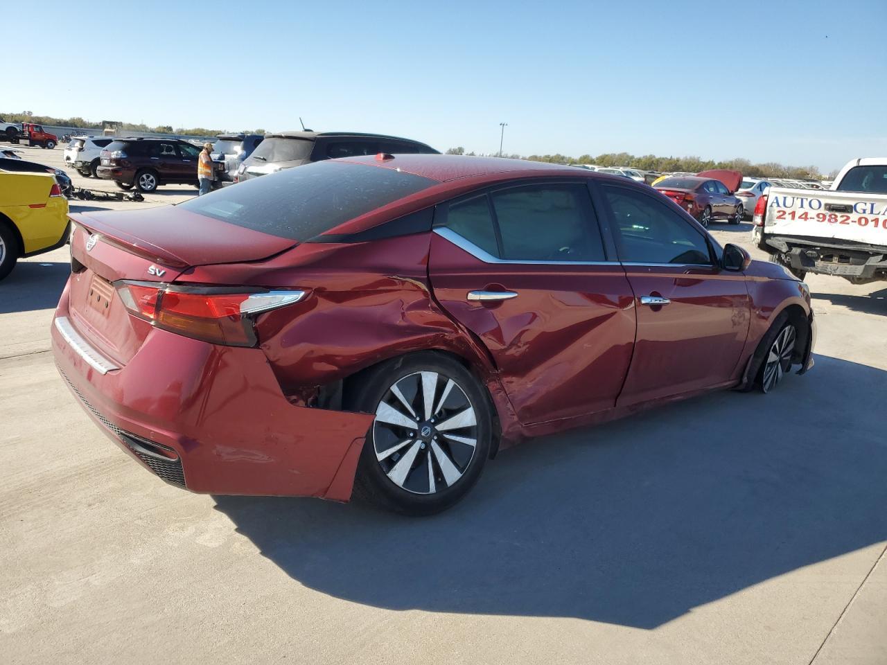 2022 NISSAN ALTIMA SV - Фото 3