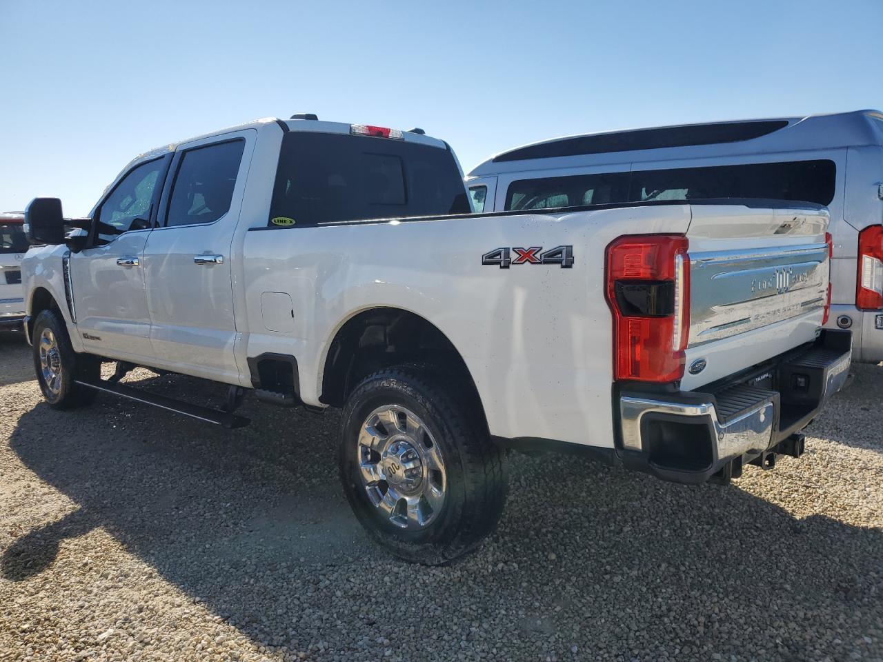 2024 FORD F250 SUPER - Image 2