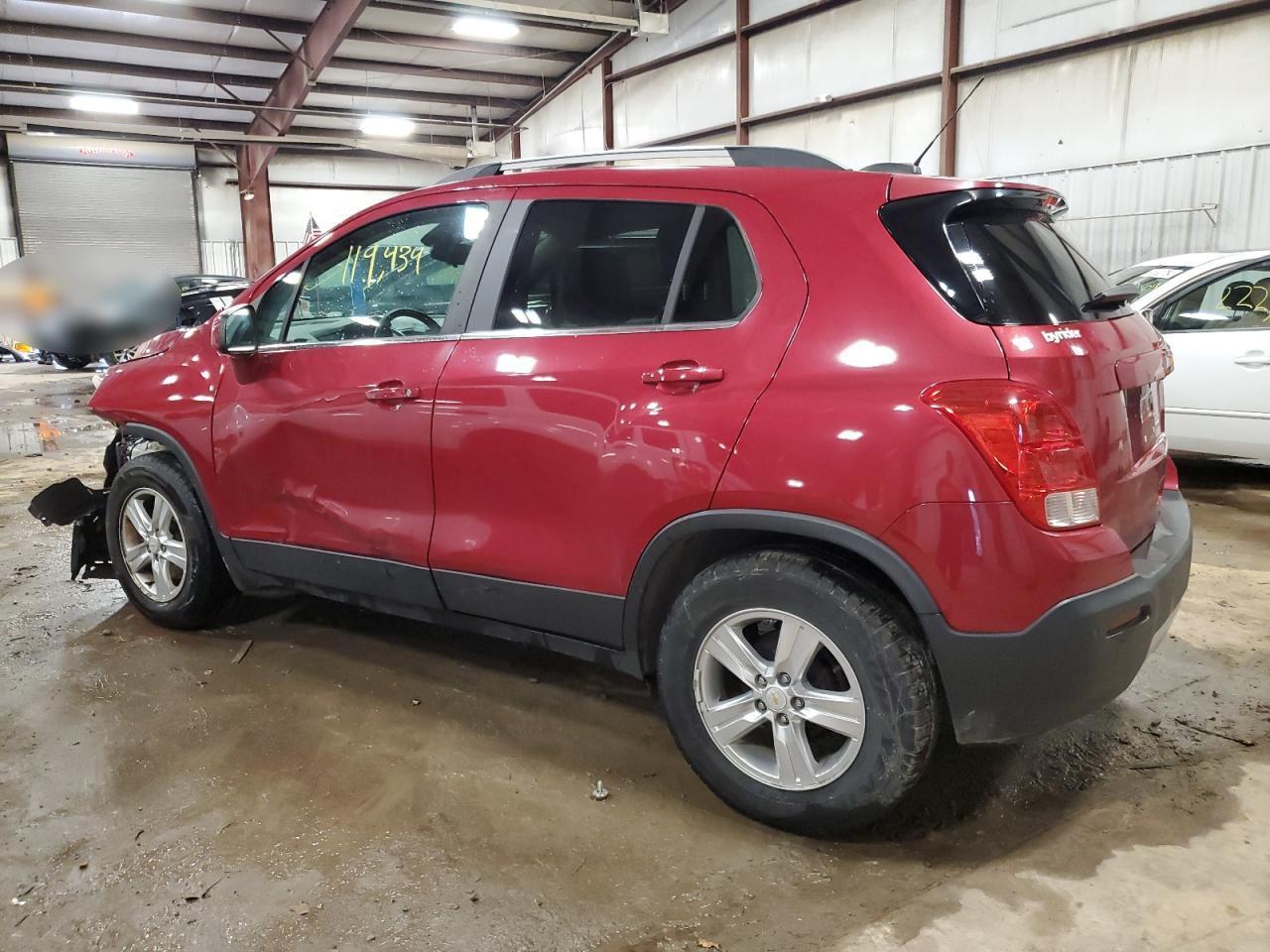 2015 CHEVROLET TRAX 1LT - Image 2
