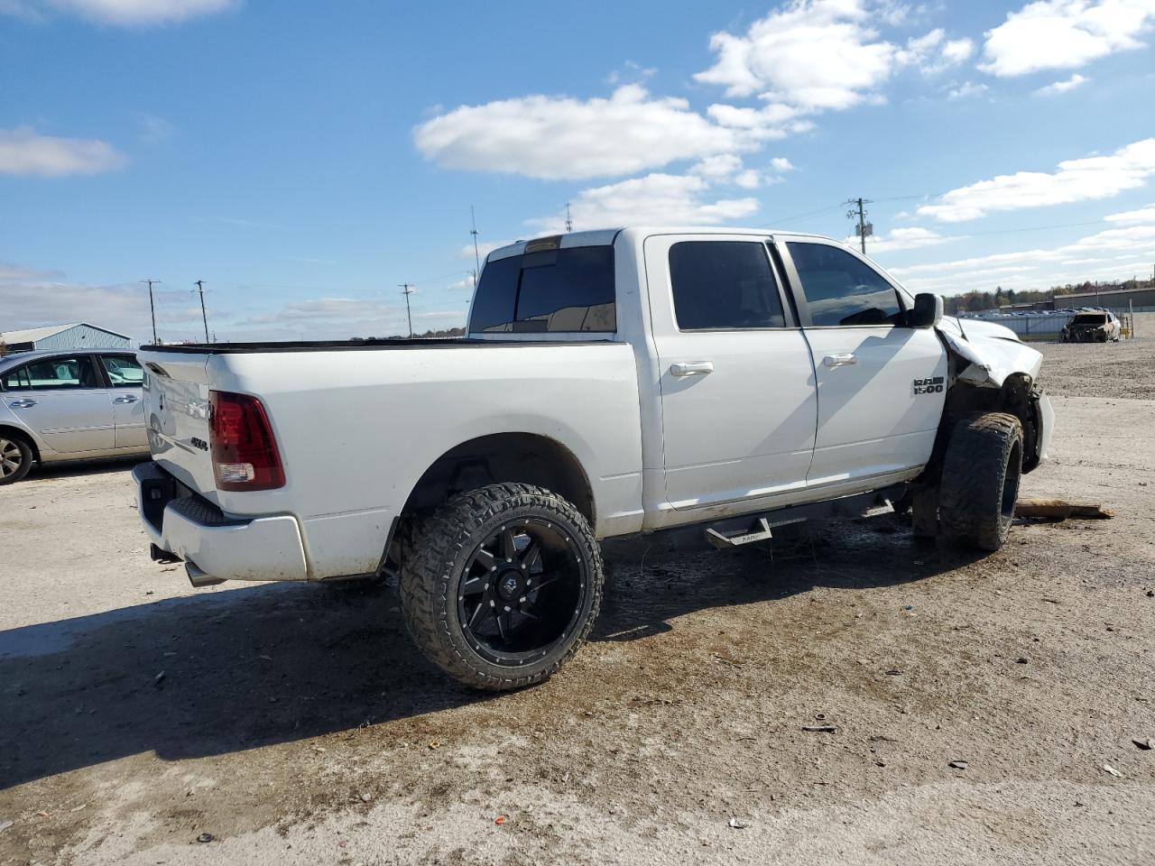 2014 RAM 1500 SPORT - Image 3