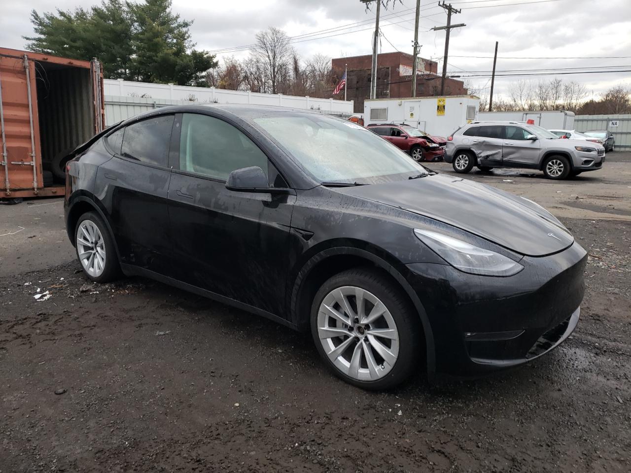 2023 TESLA MODEL Y - Image 4