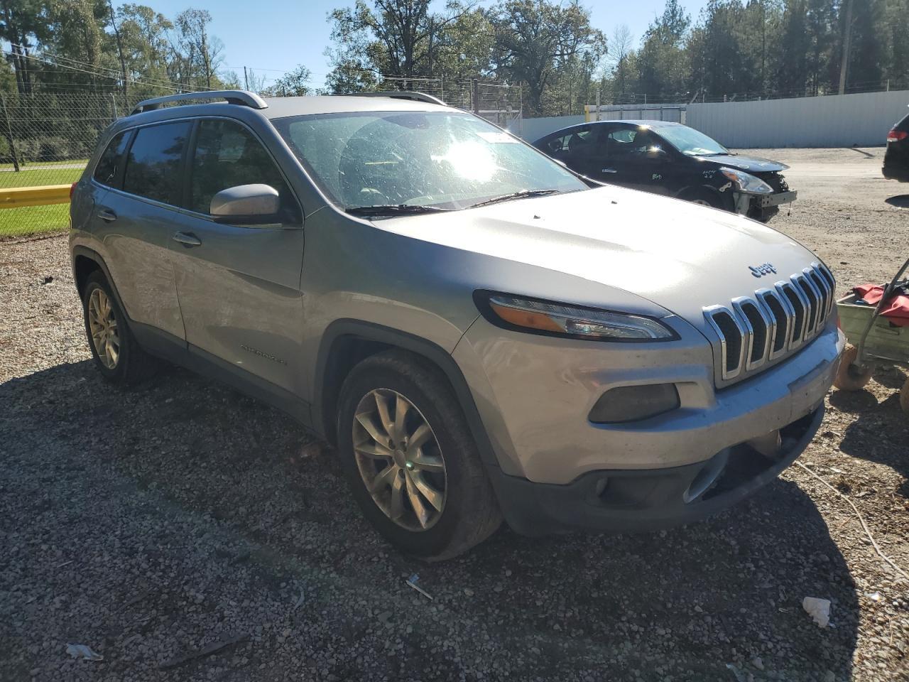 2017 JEEP CHEROKEE L - Image 4