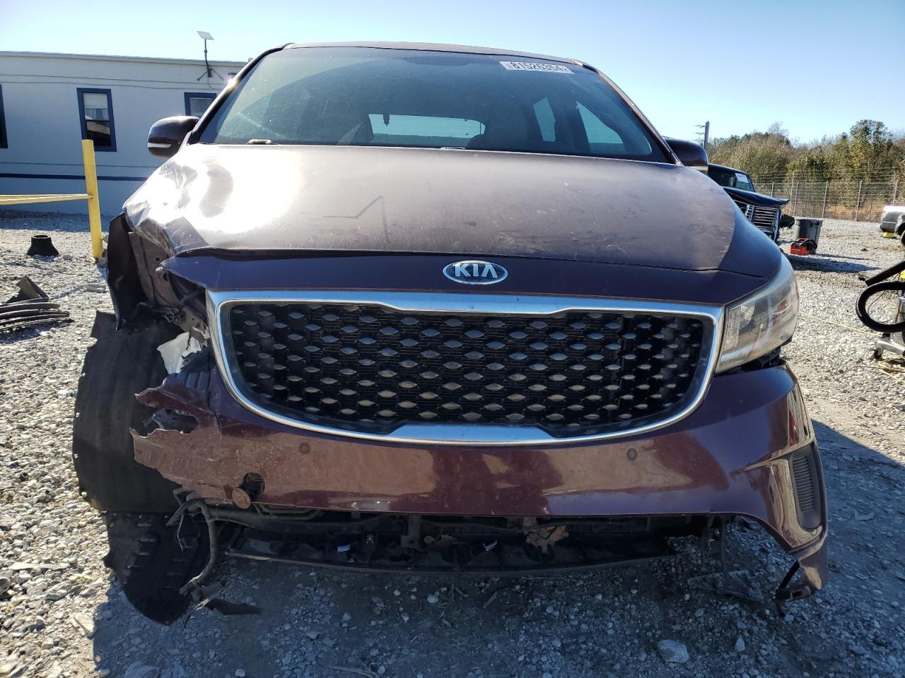 2017 KIA SEDONA LX - Фото 5