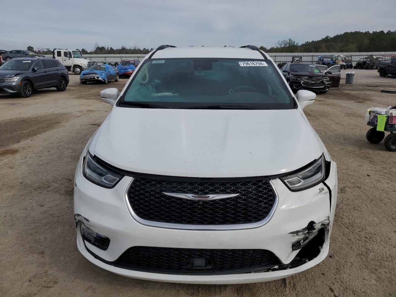 2022 CHRYSLER PACIFICA T - Image 5