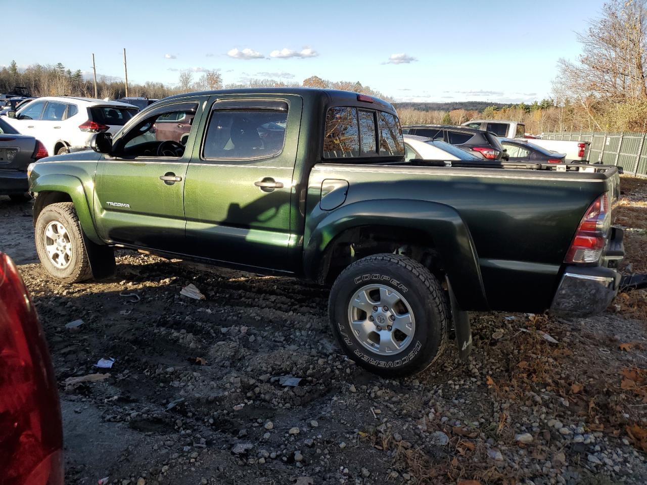 2013 TOYOTA TACOMA DOU - Фото 2