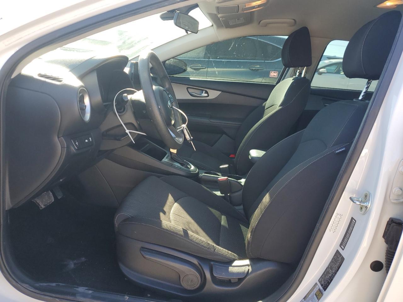 2021 KIA FORTE FE - Image 7