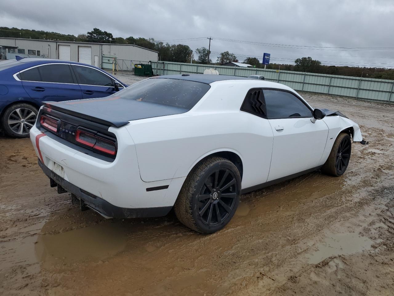 2017 DODGE CHALLENGER - Image 3