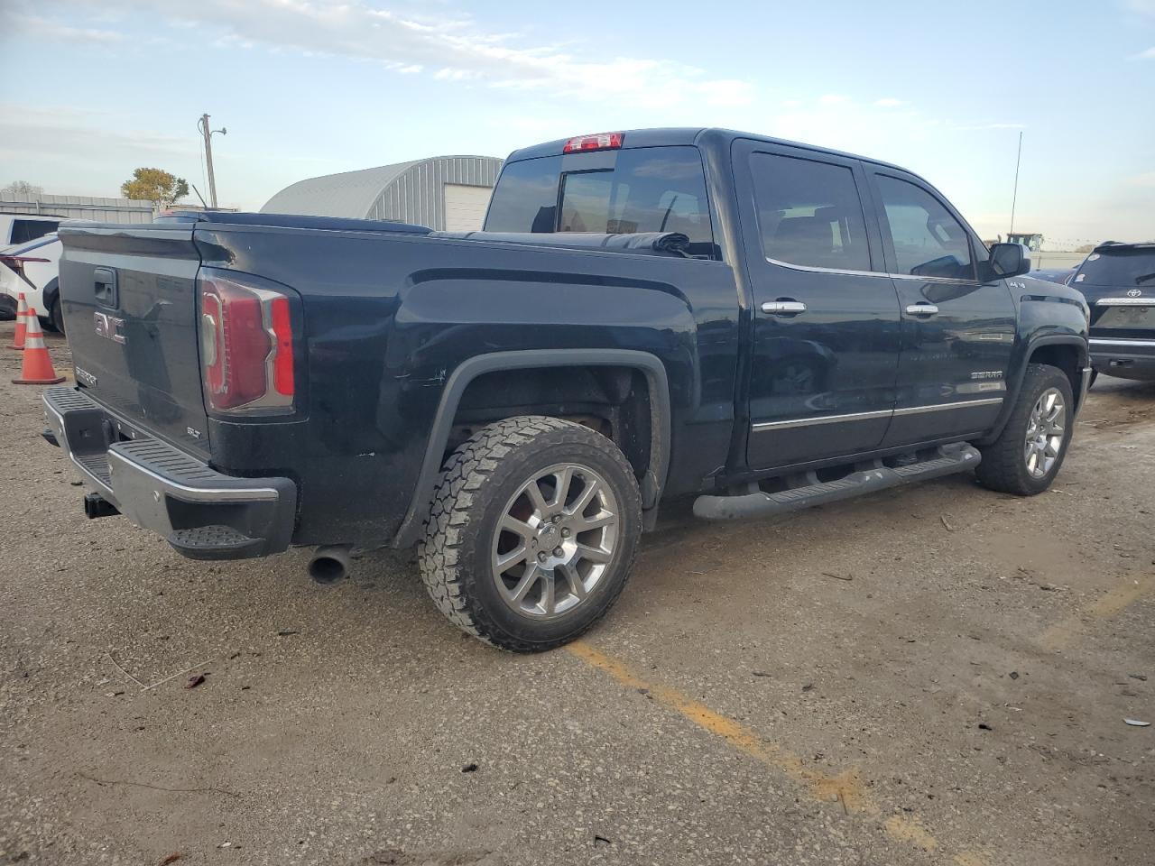 2018 GMC SIERRA K15 - Фото 3