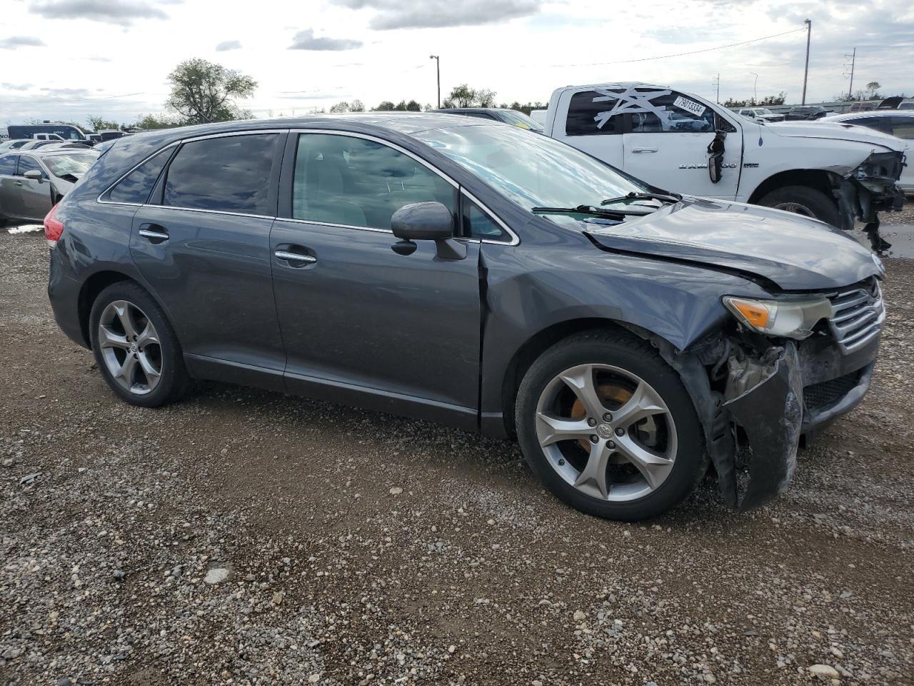 2012 TOYOTA VENZA LE - Фото 4