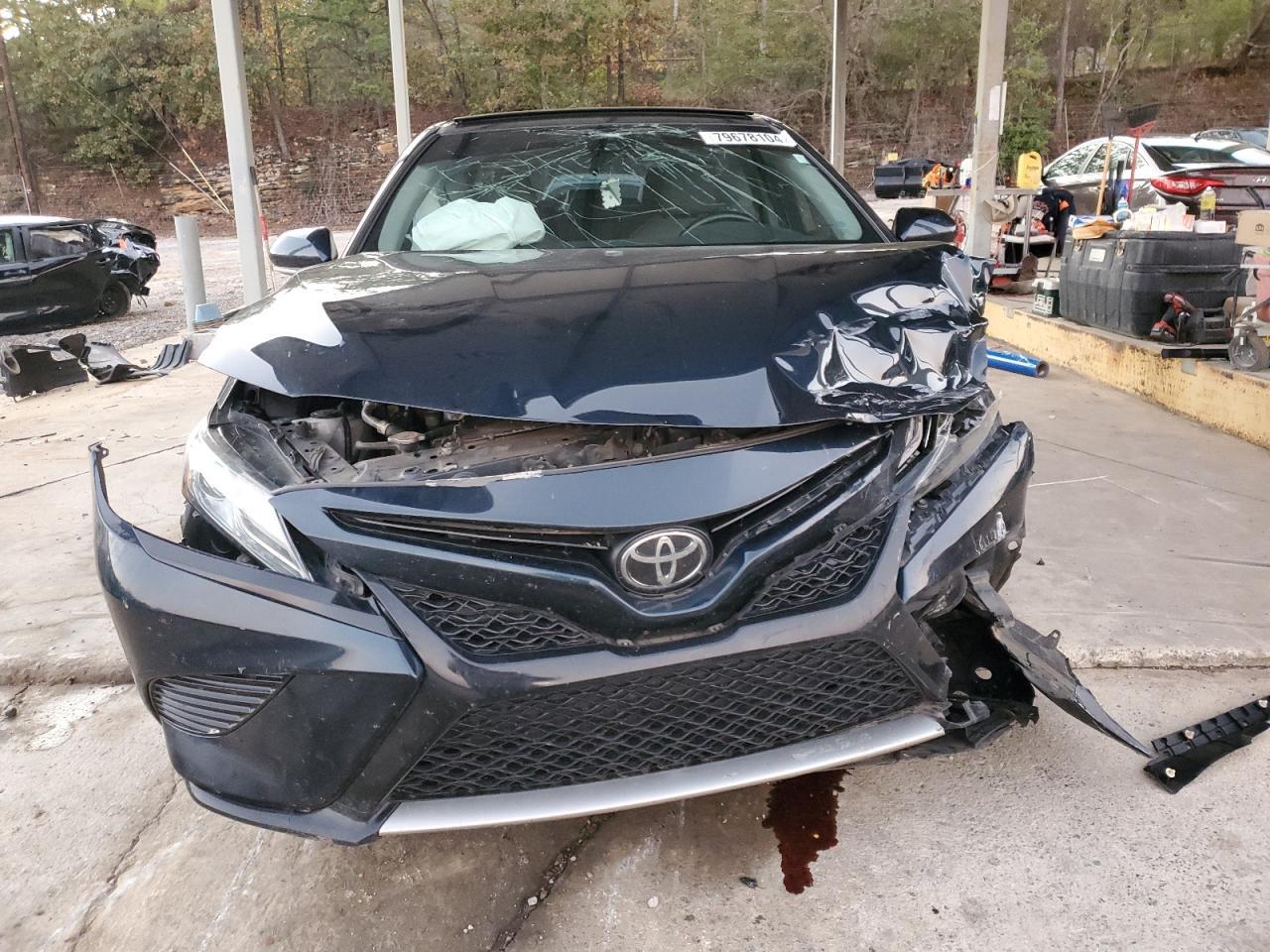 2019 TOYOTA CAMRY XSE - Image 5